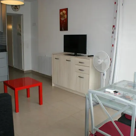 Apartamento Apartamento Con Vistas Al Mar Y A La Piscina En
